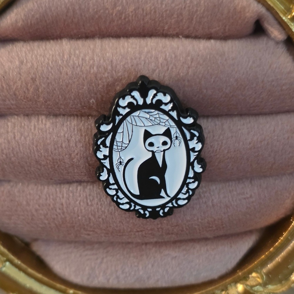 Black White Gothic Cat Brooch Pin Spiderweb Cameo Whimsigoth Halloween